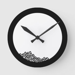 Ronde Horloge brisée avec des numéros tombés