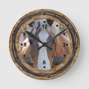 Ronde Horloge occidentale d'amants de cheval