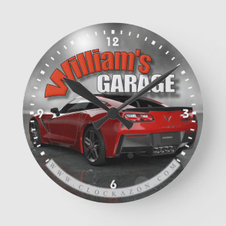 Ronde Nom personnalisé Corvette Garage Horloge