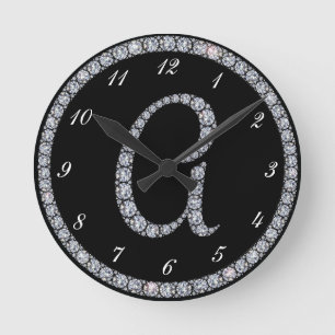 Ronde Une horloge bling d'anneau de monogramme