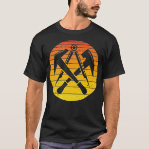 Roofers Guildkittel von Waffen signieren Orangen V T-Shirt