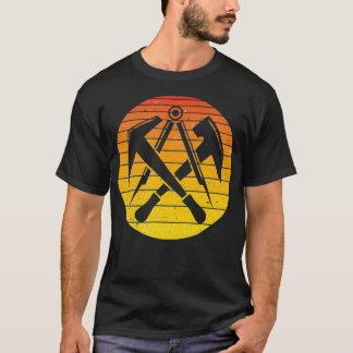 Roofers Guildkittel von Waffen signieren Orangen V T-Shirt
