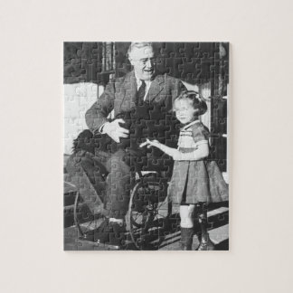 Roosevelt in einem Rollstuhl
