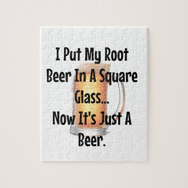 Root Beer in einem Quadratglas...jetzt ist es einf (Vertikal)