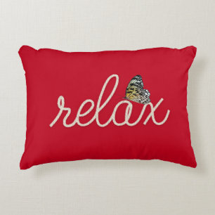 Rope Relax Text mit Schmetterling auf Rot Dekokissen