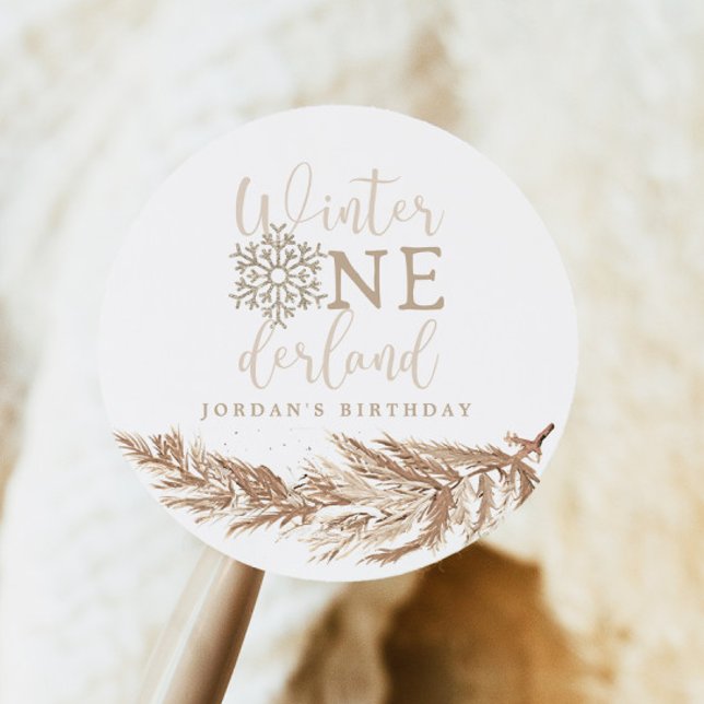 RORY Boho Beige Winter Wonderland First Birthday Runder Aufkleber (Von Creator hochgeladen)