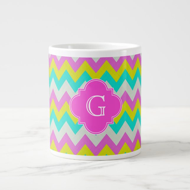 Rosa Aqua Gelb, Zickzack Quatrefolienmonogramm Jumbo-Tasse (Vorderseite)
