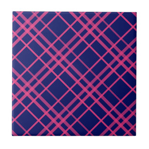 Rosa auf blauem Tartan Kariertes Muster Fliese