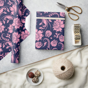 Rosa auf dunkelblauem Blumenmotiv Geschenkpapier