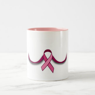 Rosa Band-Brustkrebs Zweifarbige Tasse