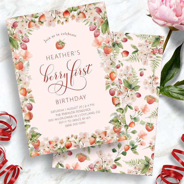 Rosa Berry Einladung zum Geburtstag (Elegant Pink Berry First Birthday Invitations with Strawberry by Painted Paperie
)