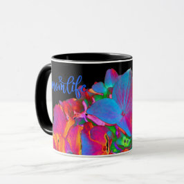 Rosa blaue lila blumenfarbene Blüte Tasse