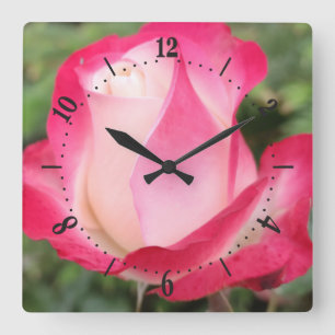 Rosa Blume quadratische Wanduhr