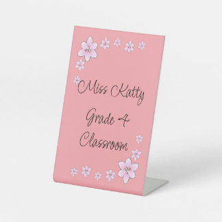 Rosa Blume Unterrichtsschreiben Sockelschild