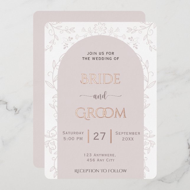 Rosa Blumendesign & Goldene Rose Touch Hochzeit Folieneinladung (Vorderseite/Rückseite)