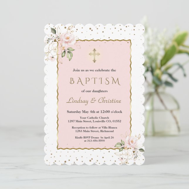 Rosa Blush Bloral Gold Cross Twins Taufe Einladung (Stehend Vorderseite)