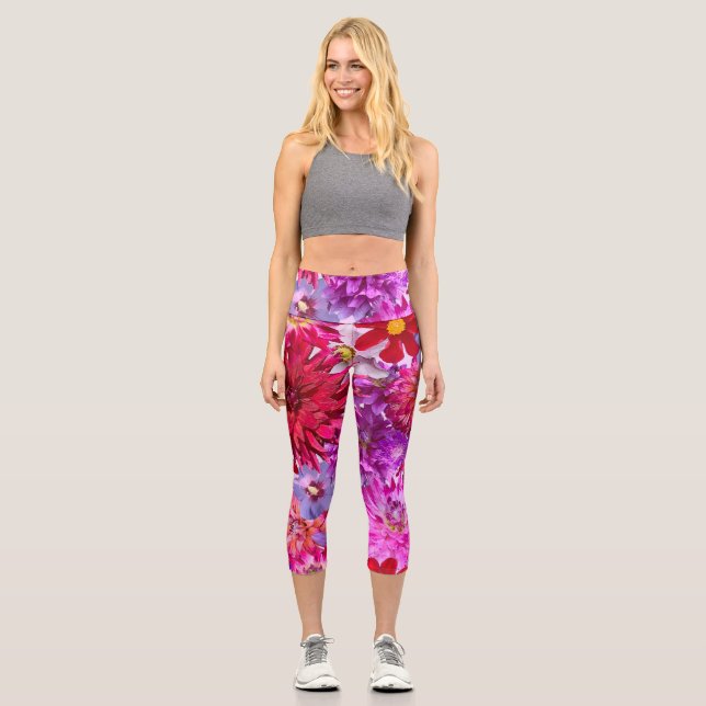 Rosa Blütenernte Capri Leggings (Vorderseite)