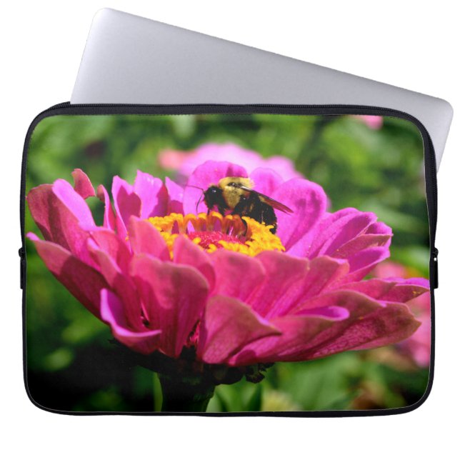 Rosa blütenrosa Blume niedliche Hummel Laptopschutzhülle (Vorderseite)