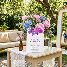 Rosa boho blumengeschmücktes Brautparty