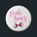 Rosa Bows Team Girl Gender Reveal Party Button<br><div class="desc">Dies ist ein rosa Bows Team Girl Gender Reveal Party Button!</div>