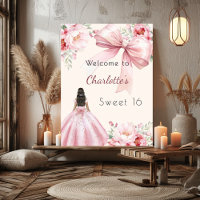 Rosa Bugcreme florale Kleid Sweet 16 willkommen