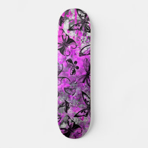 Rosa Butterfly Graffiti Skateboard