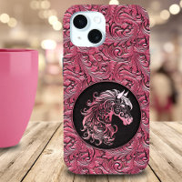 Rosa Cowgirl mit Blumenmotiven aus Leder