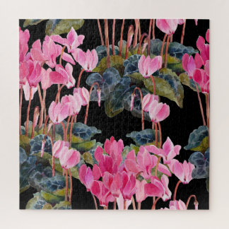 Rosa Cyclamen: Dunkle Aquarellfärbung