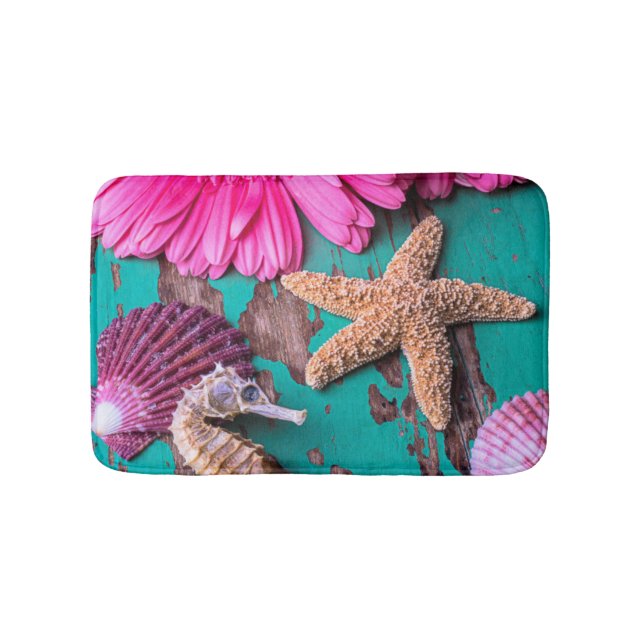 Rosa Daises und Seepferd mit Starfish Badematte (Vorderseite)