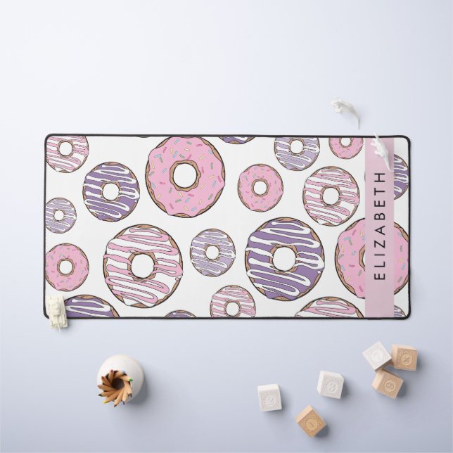 Rosa Donuts, Lila Donuts, Sprinklen, Ihr Name Schreibtischunterlage (Kindertisch)
