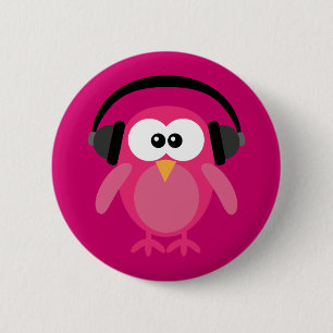 Rosa Eule mit Kopfhörern Button