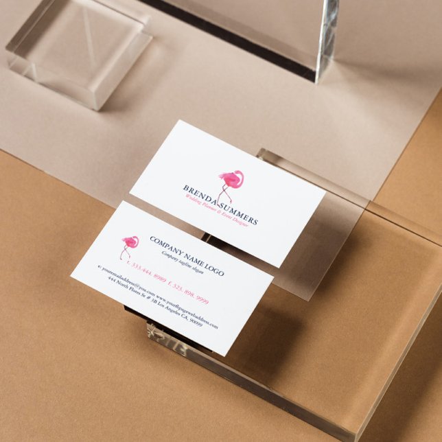 Rosa Flamingo Blau und rosa Typografie Visitenkarte (Von Creator hochgeladen)