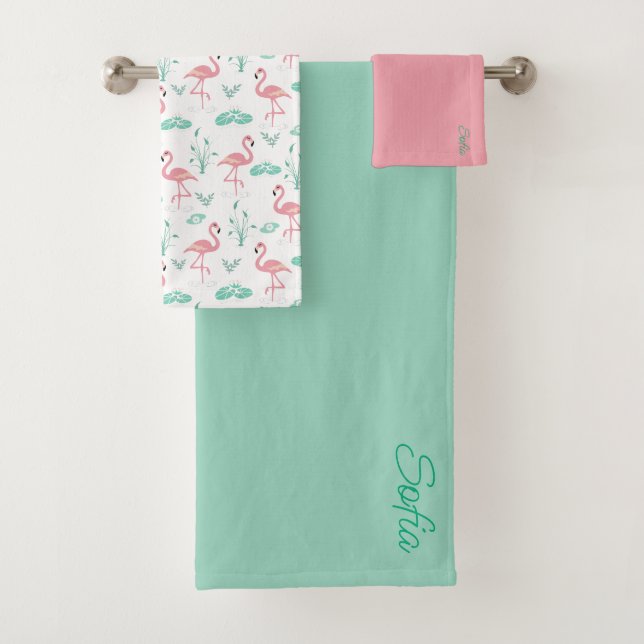 Rosa Flamingo niedliches Tuquoise-Graumuster Badhandtuch Set (Insitu)