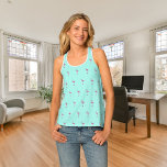 Rosa Flamingos-Minzgrün Tanktop<br><div class="desc">Minziger grüner Hintergrund mit rosa Flamingo-Muster.</div>