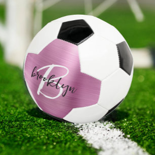Rosa gebürstetes Metall Schwarz-Weiß-Schrift-Monog Fußball