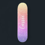 Rosa Gelbgelbe Einhorn-Regenbogen-Glitzer ombre Skateboard<br><div class="desc">Rosa blaugelb unicorange Regenbogen Glitzer ombre skateboard ,  fügen Sie Ihren Namen</div>