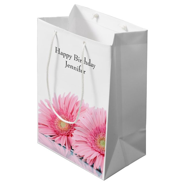Rosa Gerbera Daisies Elegante Fotografie Mittlere Geschenktüte (Vorderseite Schrägansicht)