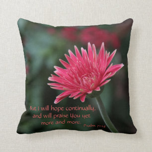 Rosa Gerbera-Gänseblümchen mit Bibel-Vers vom Kissen