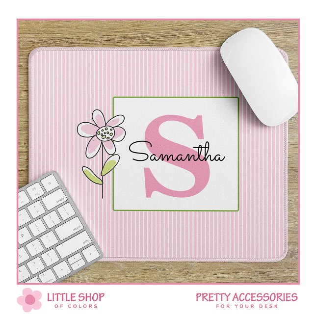 Rosa gestreifte Blumenmonogramm Mousepad (Von Creator hochgeladen)