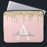 Rosa-Glitzer-Monogramm Laptopschutzhülle<br><div class="desc">Rosa und goldene Imitat treiben Moderne und Elegante Girly Glitzer und sparkle elegante Monogram Case. Dieser Fall kann so angepasst werden,  dass er Ihren Anfangs- und Vornamen enthält.</div>