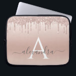 Rosa-Glitzer und Sparklogramm Laptopschutzhülle<br><div class="desc">Rosa Rose Gold Imitate Glitzer und sparkle Elegant Monogram Case. Dieser Fall kann so angepasst werden,  dass er Ihren Anfangs- und Vornamen enthält.</div>