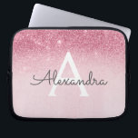Rosa-Glitzer und Sparklogramm Laptopschutzhülle<br><div class="desc">Blush Pink - Rose Gold Ombre Imitats Glitzer und sparkle Moderne und elegante Monogram Case. Dieser Fall kann so angepasst werden,  dass er Ihren Anfangs- und Vornamen enthält.</div>
