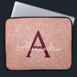 Rosa-Gold-Burgund-Glitzer-Sparkon-Monogramm Laptopschutzhülle<br><div class="desc">Blush Pink und Rose Gold Burgundy Imitate Glitzer und sparkle Elegant Monogram Case. Dieser Fall kann so angepasst werden,  dass er Ihren Anfangs- und Vornamen enthält.</div>