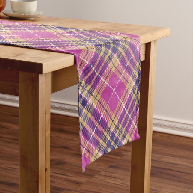Rosa, Gold und Blauer Tartan Großer Tischläufer (Beispiel)