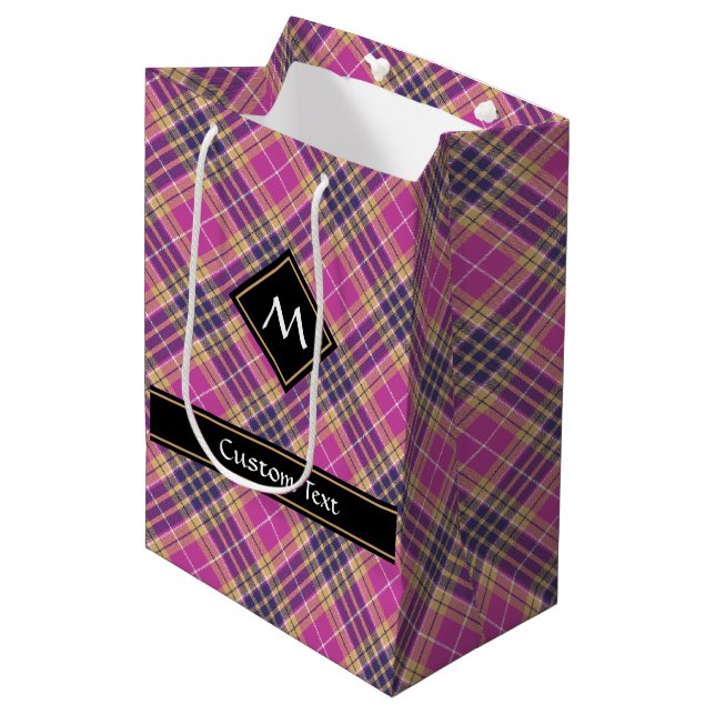 Rosa, Gold und Blauer Tartan Mittlere Geschenktüte (Vorderseite Schrägansicht)