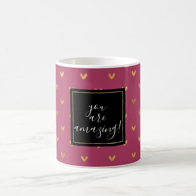 Rosa goldene Herzen Kaffeetasse (Mittel)
