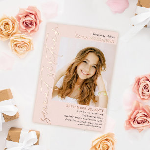 Rosa Goldene Kalligrafie Foto Sweet 16 Folieneinladung