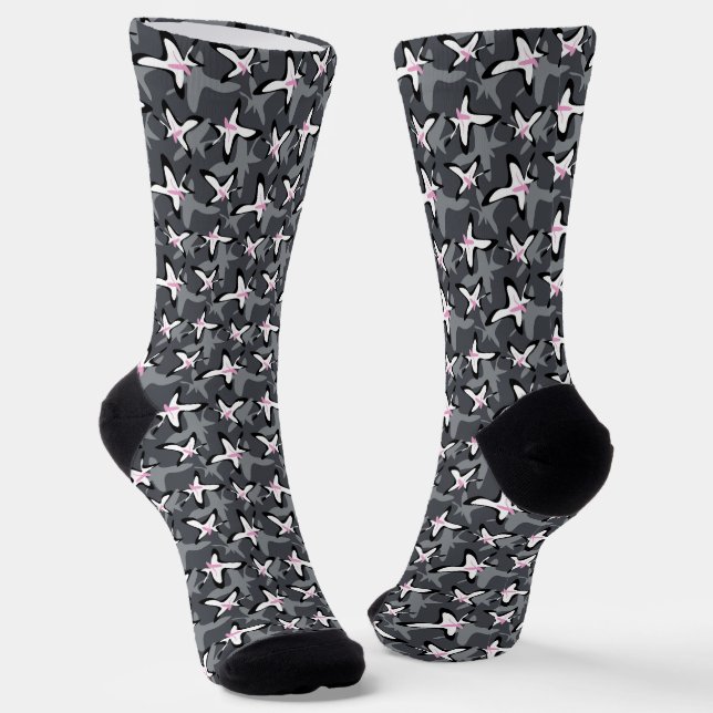 Rosa graue moderne abstrakte Blume Socken (Gewinkelt)