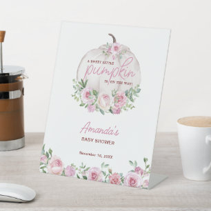 Rosa Hauch Floral Kleiner Kürbis Baby Shower Sockelschild