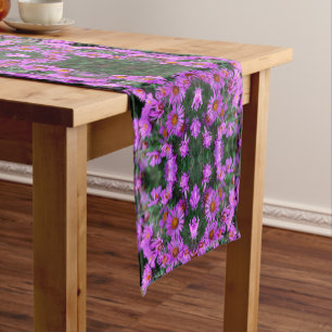 Rosa Herbst-Aster-Blume Abstrakte Kunst Kurzer Tischläufer